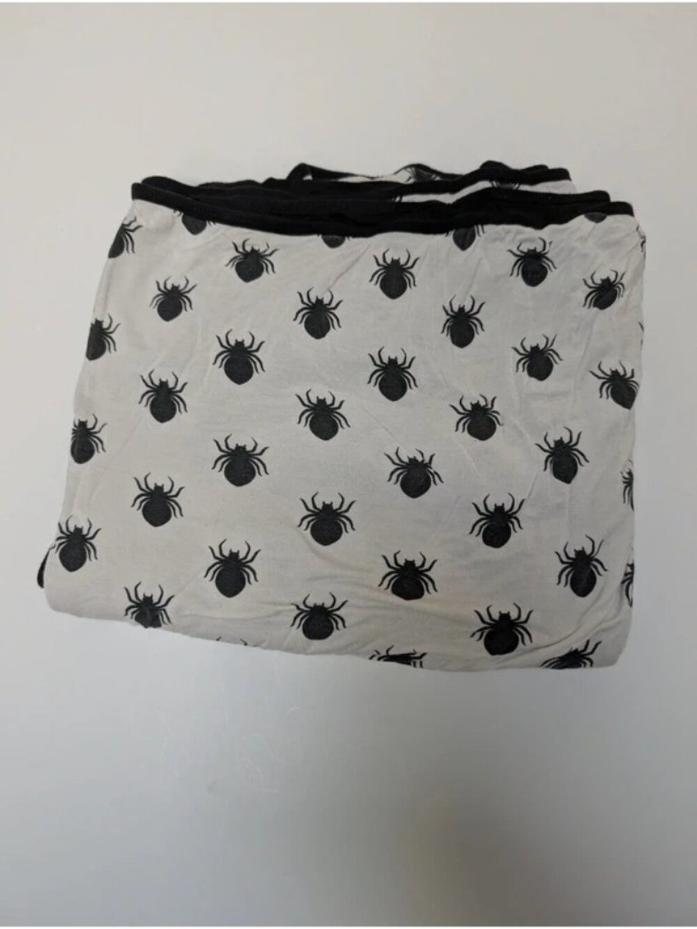 Kate Quinn Double Layer Spiders Blanket Spooky Halloween